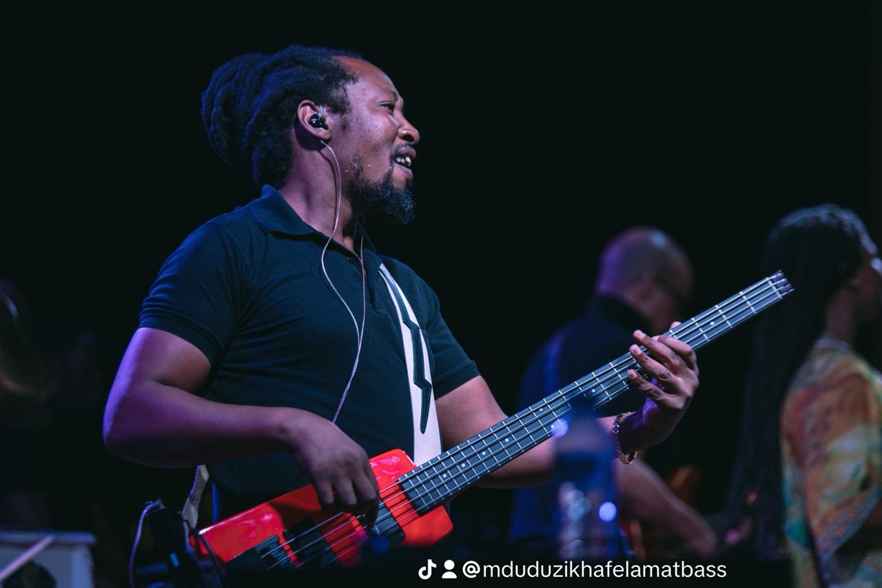 Mdu Bass gallery image 2