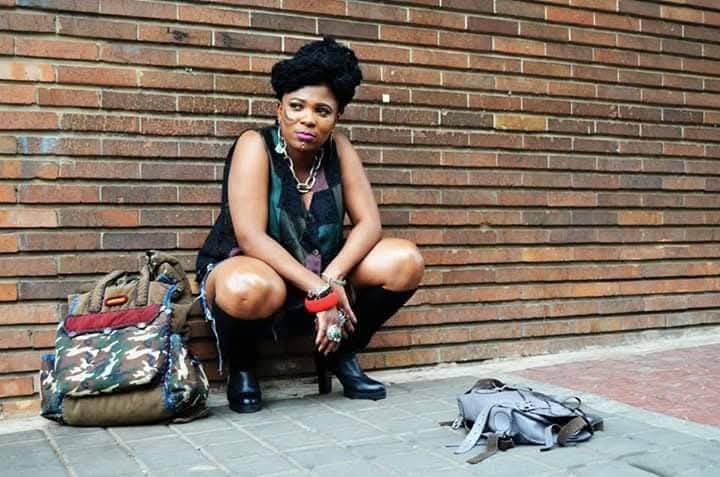 Pearl Afrika gallery image 3